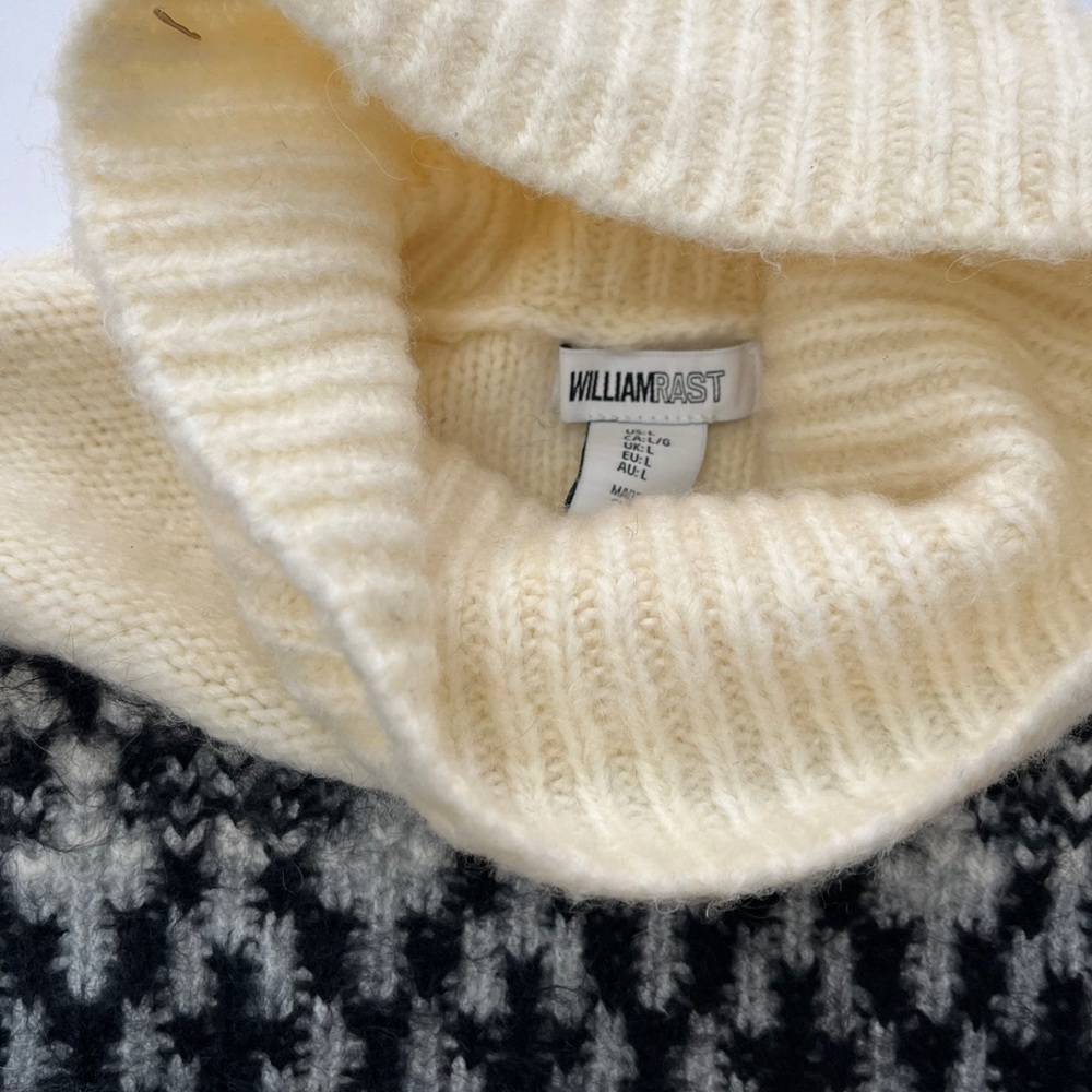 WILLIAM RAST cozy sweater size L - Picture 6 of 16